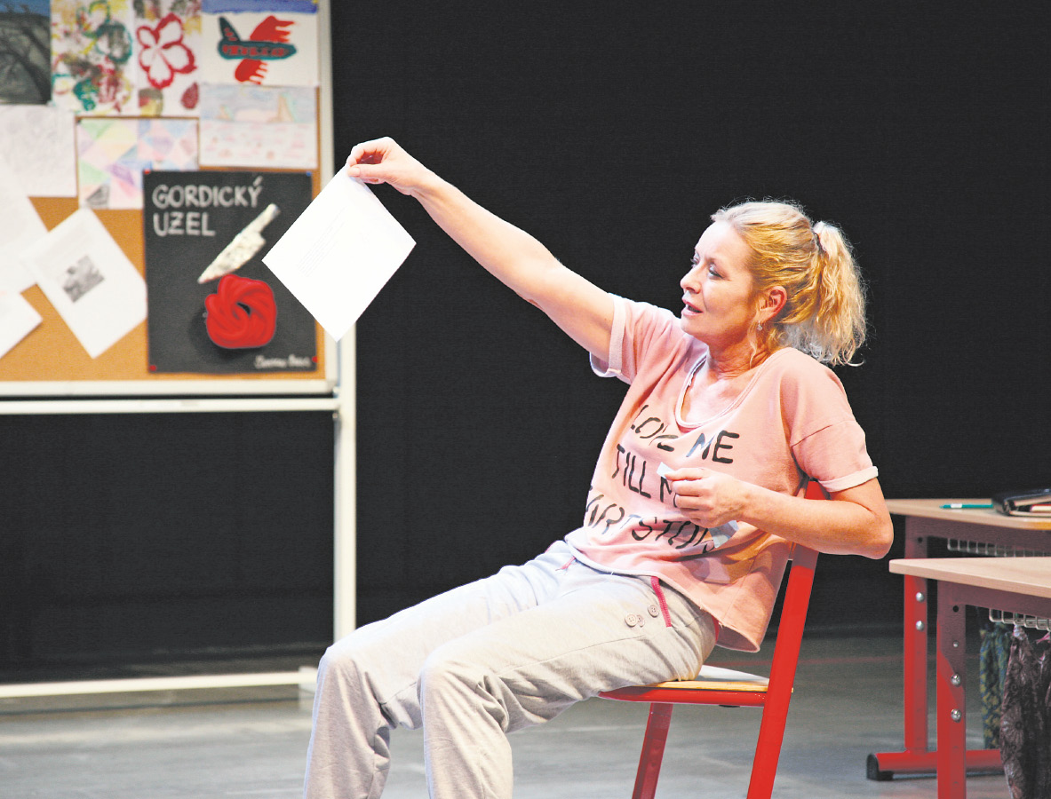 Vilma Cibulková v predstavení Gedeonův uzel. Festival Divadlo CS bude v bratislavskom Babylone od 9. do 13. apríla.