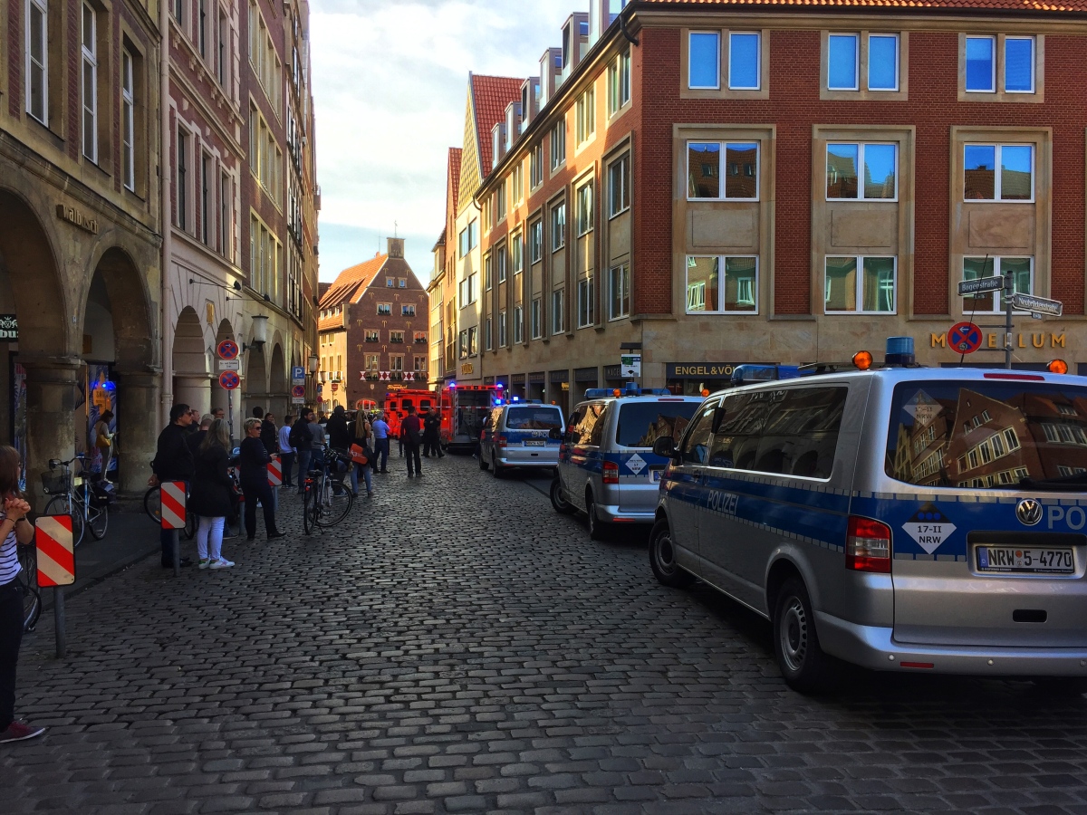 Nemecko Münster automobil ľudia náraz obete