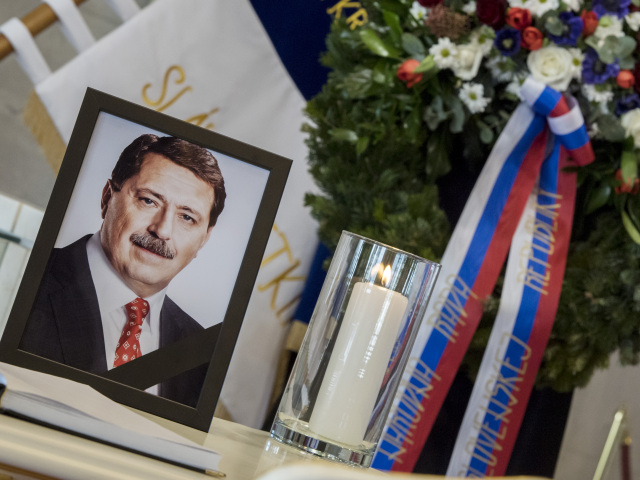 SR NRSR Kondolenčná Kniha Pellegrini
