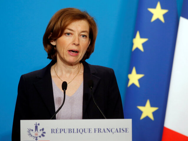Florence Parlyová, Francúzsko, ministerka obrany