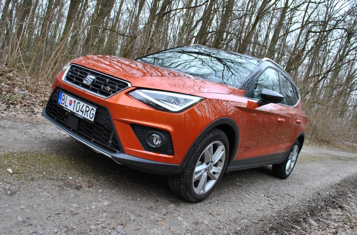 Seat Arona