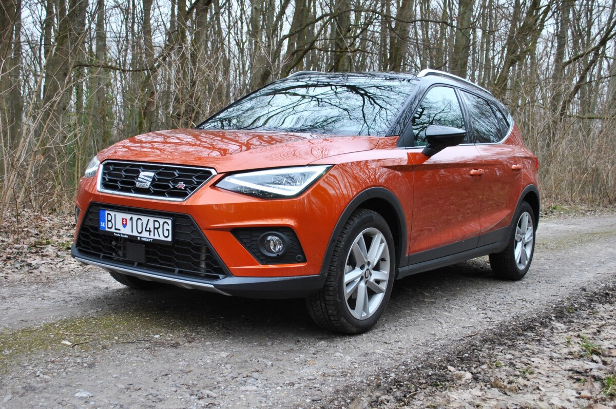 Seat Arona