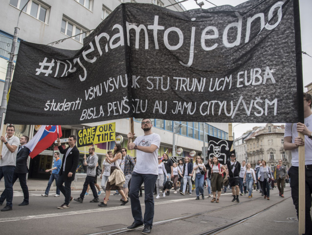 SR protest študenti, #niejenamtojedno, Bratislava