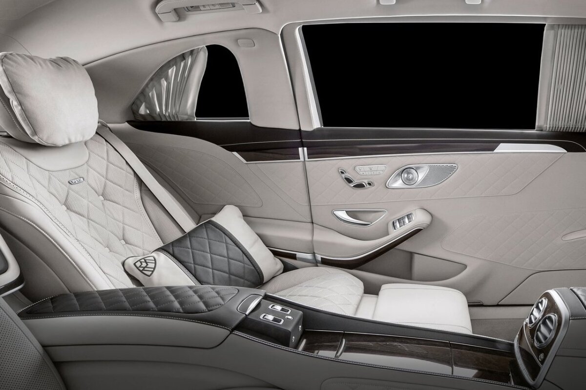Mercedes-Maybach S650 Pullman - 2018