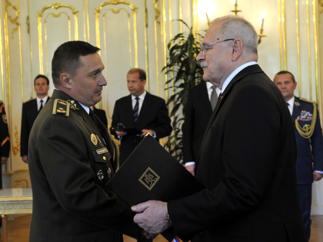 daniel zmeko, gašparovič