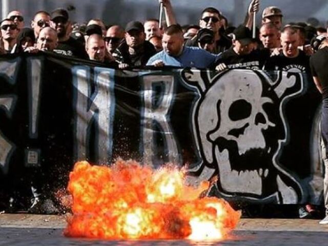 bomba sofia chuligáni futbal