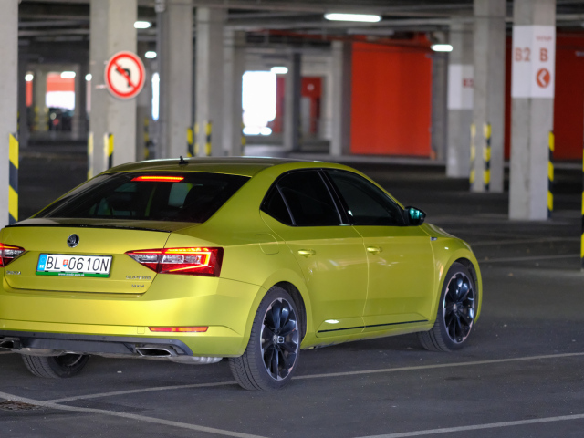 Škoda Superb Sportline
