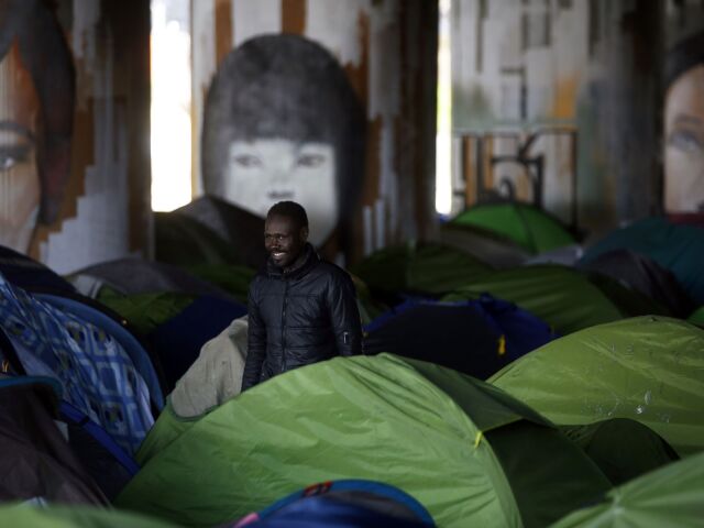paríž, migrant, saint denis