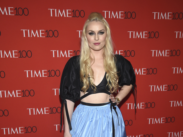 Lyžiarka Lindsey Vonn a jej podivná kreácia. 