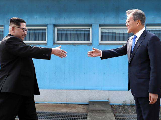 kim, mun če-in, korea, summit