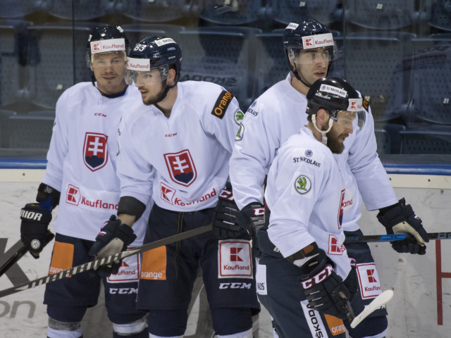 SR Bratislava hokej reprezentácia príprava BAX