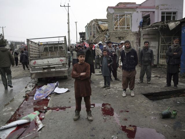 Afganistan Kábul útok samovražedný