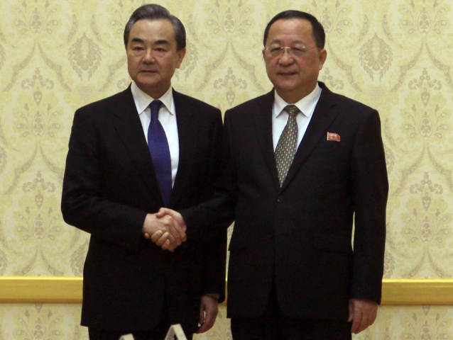KĽDR, Čína, vláda, zahraničie, návšteva, Ri Jong-ho, Wang I