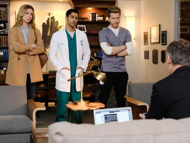 the resident, resident, matt czuchry, emily vancamp,