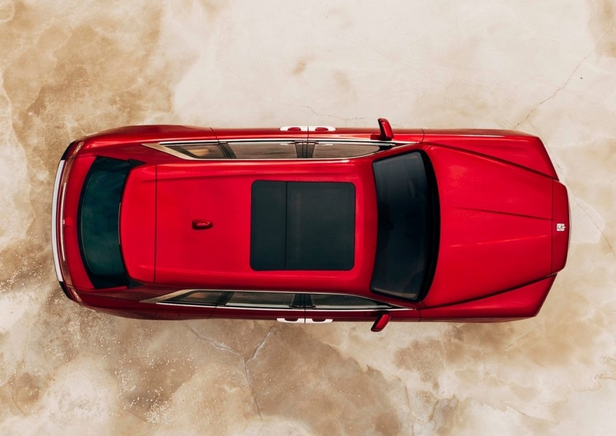 Rolls-Royce-Cullinan-2019-1024-10