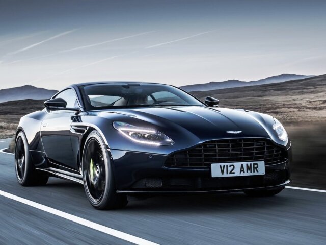 Aston Martin DB11 AMR - 2018