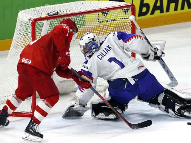 Marek Čiliak, Jevgenij Dadonov