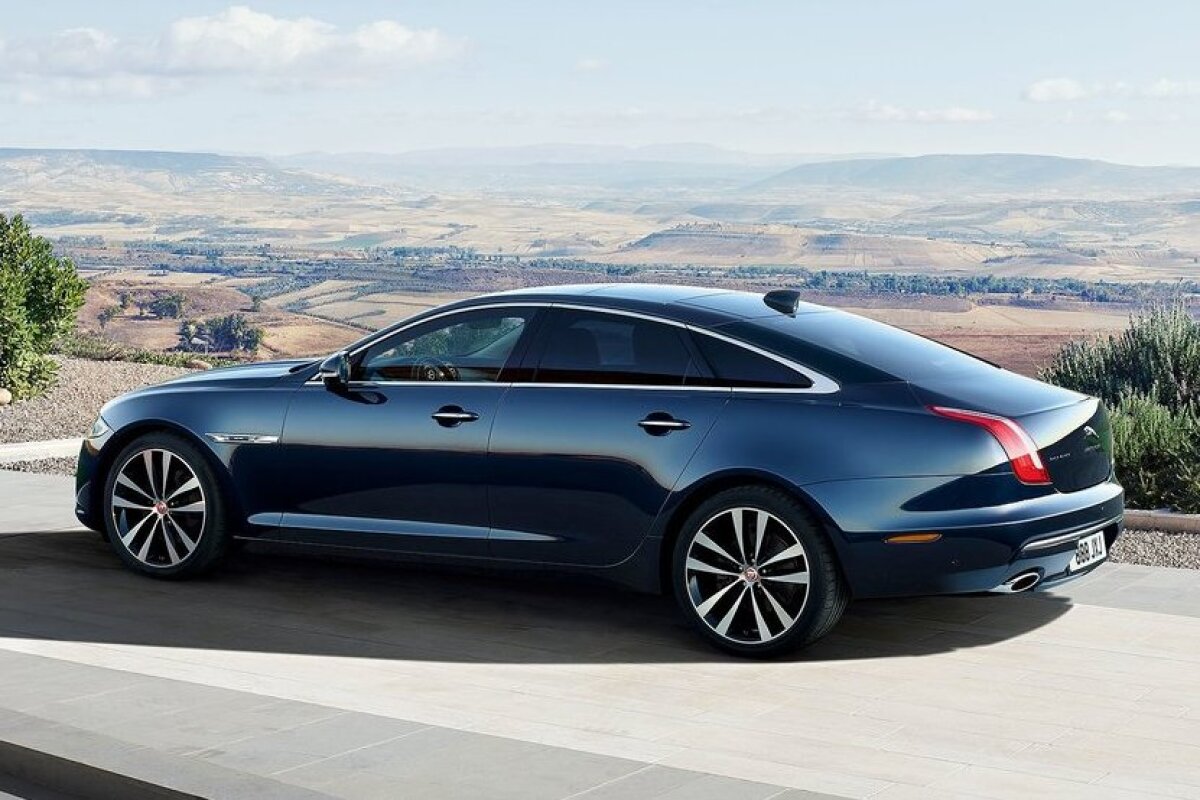 Jaguar XJ50 - 2018