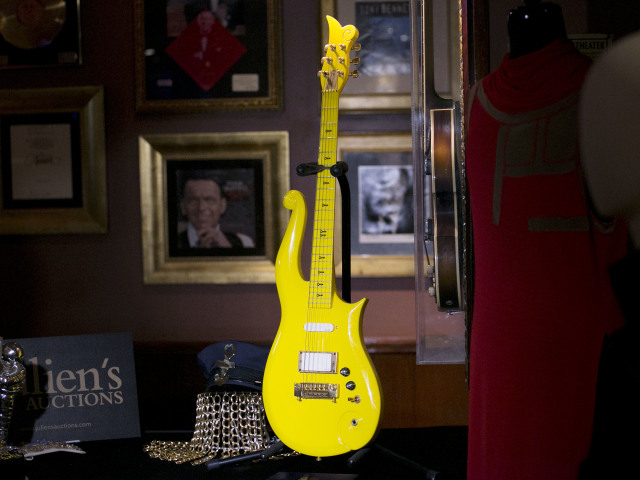 Prince gitara