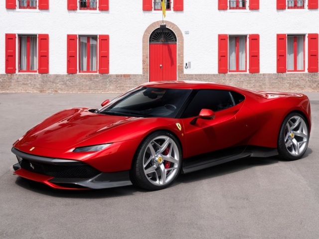 Ferrari-SP38-2018-1024-01