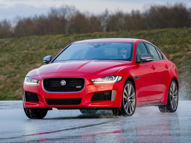 Jaguar XE 300 Sport - 2018