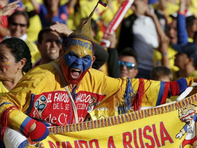 APTOPIX Colombia Soccer Wcup fanúšik
