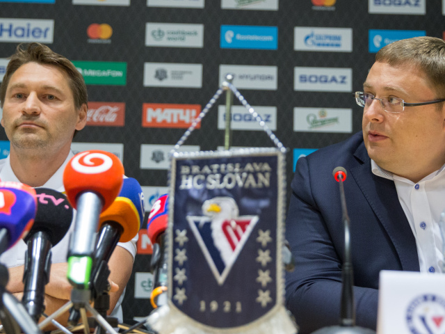 Široký Slovan KHL Országh