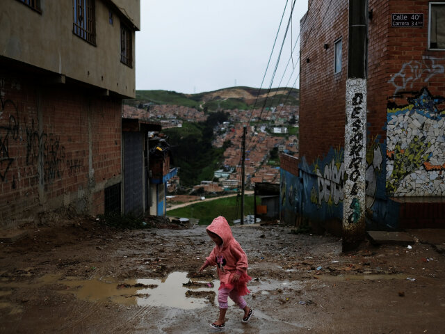 dieťa, chudoba, slum