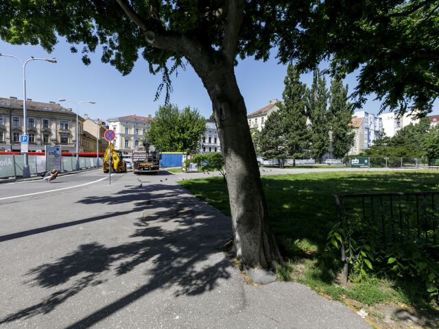 SR Bratislava Landererov park revitalizácia začiatok TK BAX