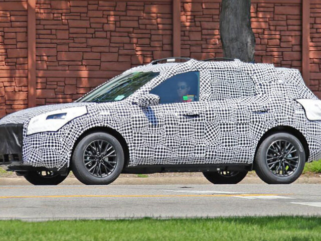 Ford Kuga - 2020 kamufláž
