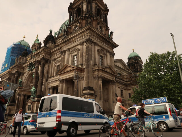 berlín, katedrála, polícia