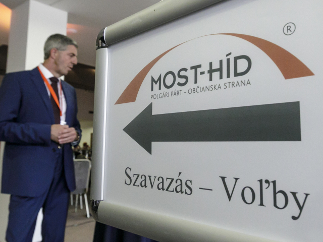 Most-Híd, snem, rokovanie, Bugár