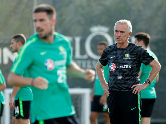 Bert van Marwijk, Austrália, austrálski futbalisti