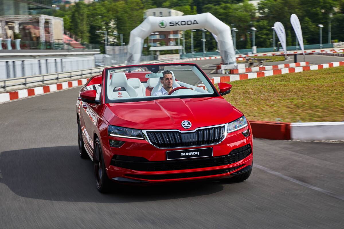 SKODA SUNROQ 0022