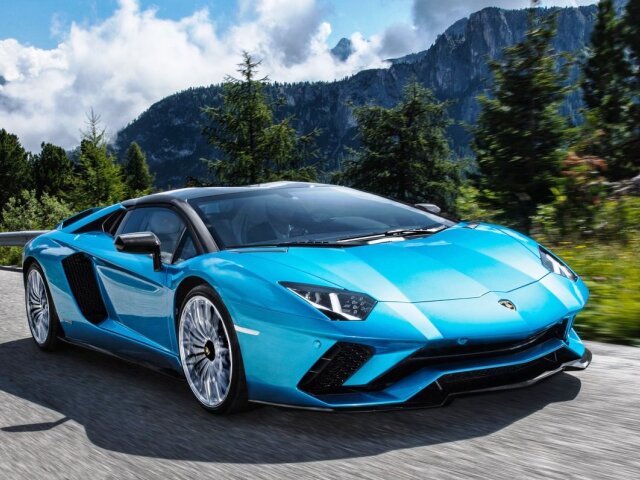 Lamborghini Aventador S Roadster - 2018