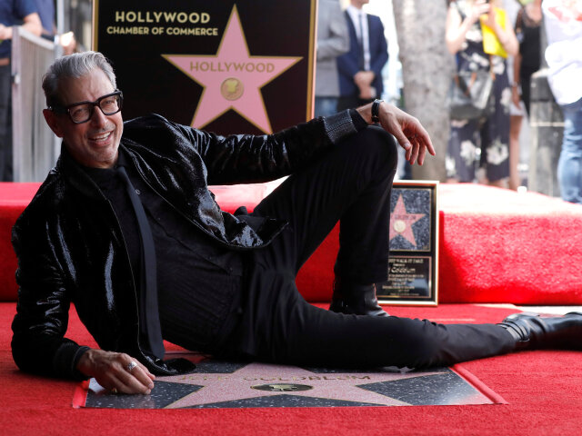Herec Jeff Goldblum odostal vlastnú hviezdu na Chodníku slávy. 