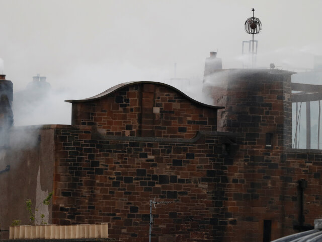 Glasgow požiar školy