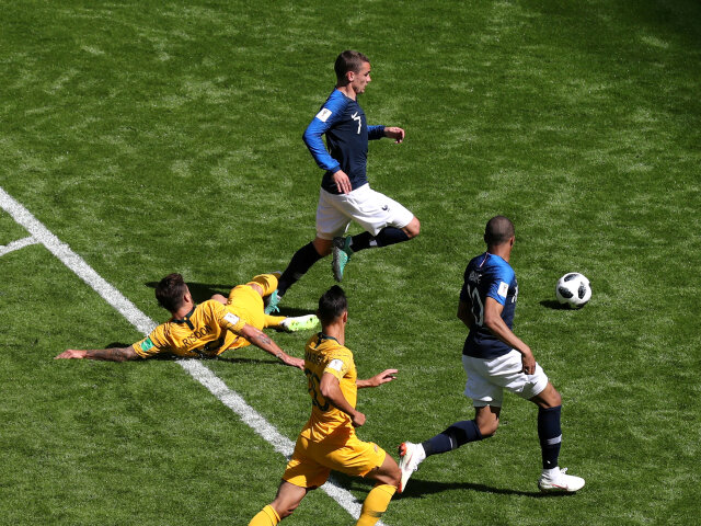 Josh Risdon, Antoine Griezmann