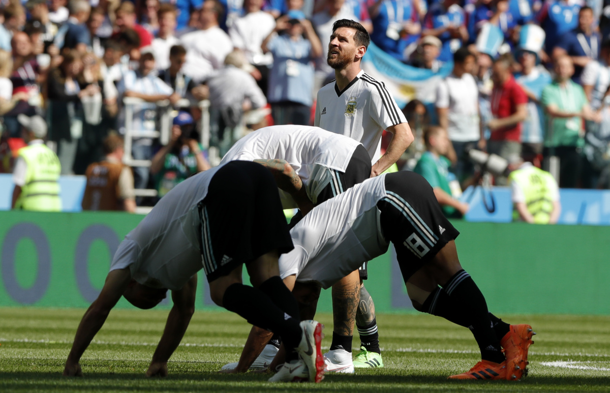 Lionel Messi, Argentína, Island