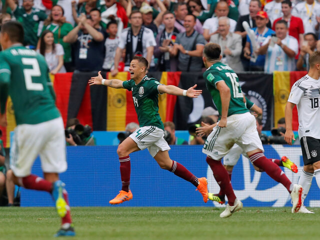 Chicharito, Hirving Lozano