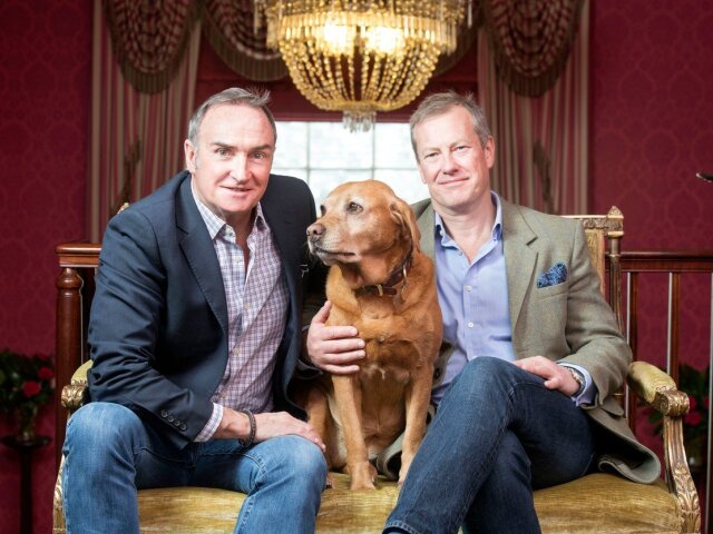 Ivar Mountbatten (vpravo) a jeho James Coyle