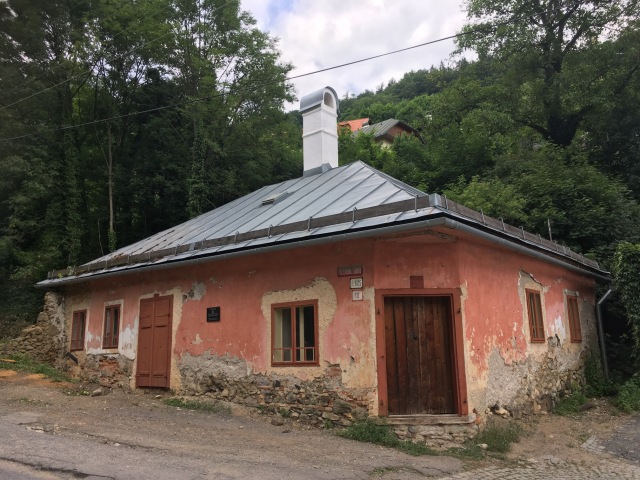 Rodný dom Deža Hoffmanna v Banskej Štiavnici čaká rekonštrukcia. Pre verejnosť ho plánujú otvoriť budúci rok.