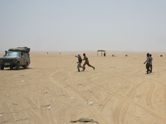 Sahara, Alžírsko, migranti