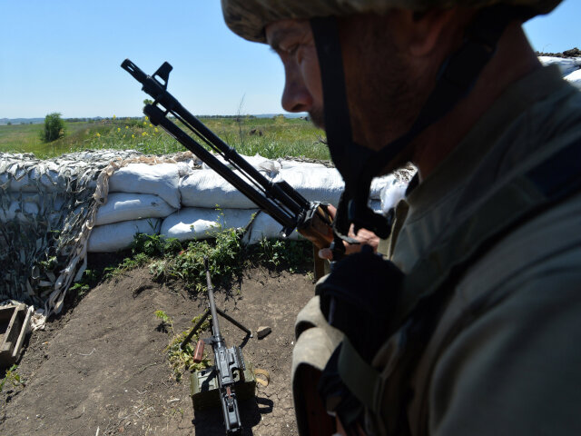 Ukrajina, vojak, Donbas