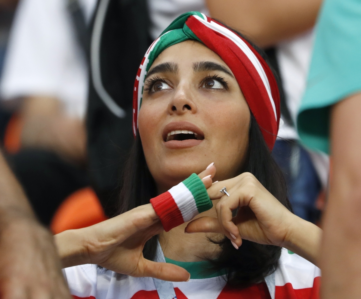 Fanúšička, Irán