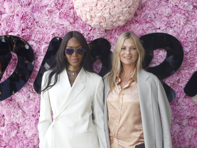 Kate Moss (vpravo) a Naomi Campbell