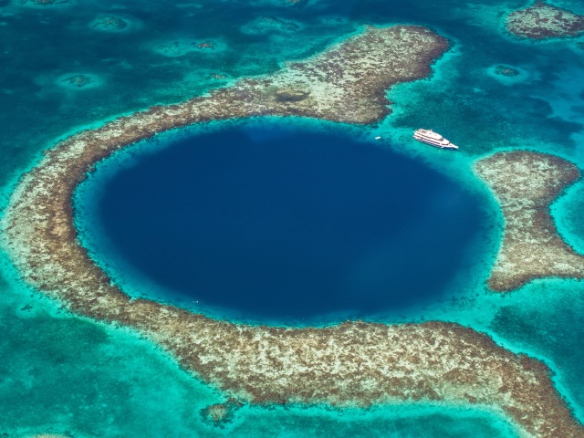 Belizský bariérový útes