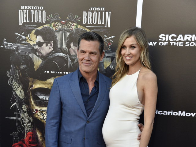 Herec Josh Brolin a jeho manželka Kathryn Boyd.