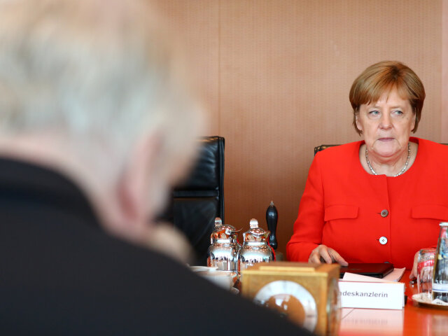 seehofer, merkelová