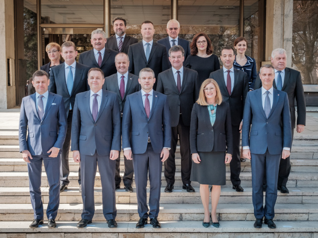 vlada, pellegrini, kazimir, matecna, solymos, rasi, lajcak, gajd
